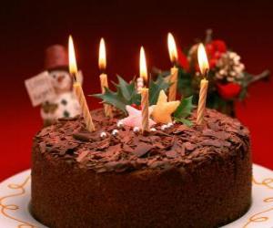 пазл Торт с пятью свечи для празднования дня рождения